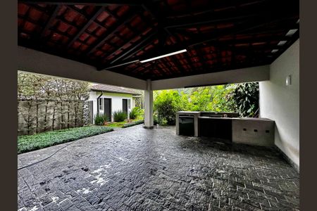 Casa à venda com 490m², 4 quartos e 7 vagasGaragem