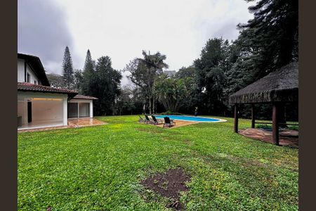 Casa à venda com 490m², 4 quartos e 7 vagasQuintal