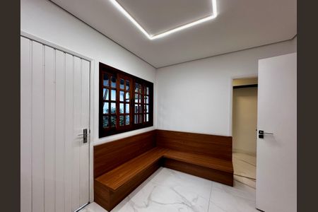 Casa à venda com 490m², 4 quartos e 7 vagasCozinha