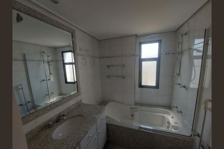 Apartamento à venda com 164m², 4 quartos e 3 vagas