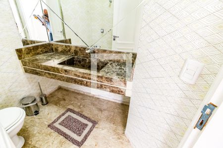 Apartamento à venda com 309m², 5 quartos e 4 vagas Apartamento à venda com 309m², 5 quartos e 4 vagasLavabo - Cobertura