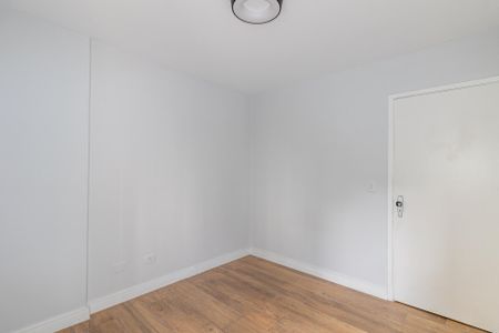 Apartamento à venda com 90m², 3 quartos e 1 vagaQuarto 2