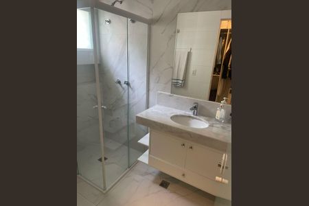 Casa à venda com 175m², 3 quartos e 4 vagas