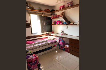 Apartamento à venda com 200m², 3 quartos e 4 vagas