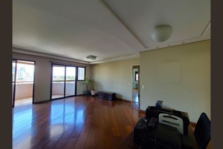 Apartamento à venda com 140m², 3 quartos e 3 vagas