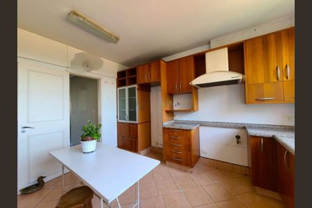 Apartamento à venda com 140m², 3 quartos e 3 vagas