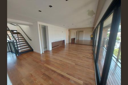 Apartamento à venda com 222m², 2 quartos e 4 vagas