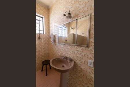 Casa à venda com 160m², 3 quartos e 3 vagasBanheiro