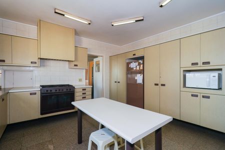 Apartamento à venda com 945m², 4 quartos e 4 vagas Apartamento à venda com 945m², 4 quartos e 4 vagasCozinha