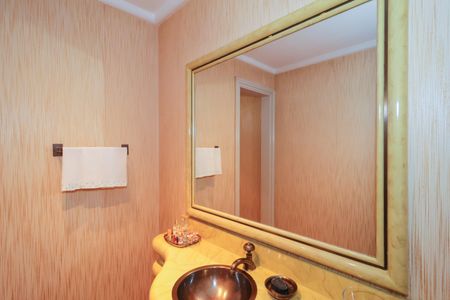 Apartamento à venda com 945m², 4 quartos e 4 vagas Apartamento à venda com 945m², 4 quartos e 4 vagasLavabo