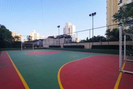 Apartamento à venda com 945m², 4 quartos e 4 vagas Apartamento à venda com 945m², 4 quartos e 4 vagasÁrea comum - Quadra Esportiva