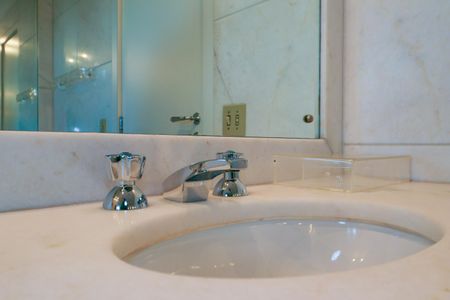 Apartamento à venda com 945m², 4 quartos e 4 vagas Apartamento à venda com 945m², 4 quartos e 4 vagasBanheiro da Suíte 3