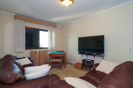 Apartamento à venda com 945m², 4 quartos e 4 vagas Apartamento à venda com 945m², 4 quartos e 4 vagasSala de TV/Quarto 4