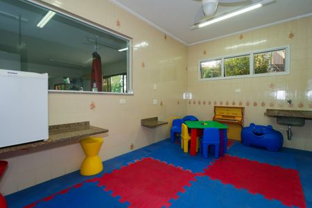 Apartamento à venda com 945m², 4 quartos e 4 vagas Apartamento à venda com 945m², 4 quartos e 4 vagasÁrea comum - Brinquedoteca