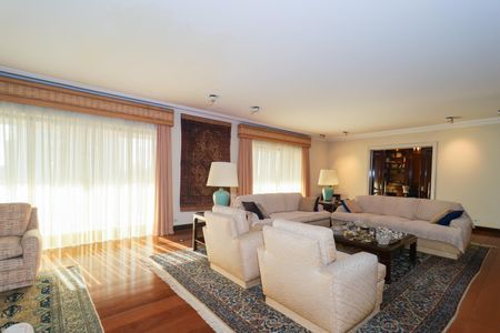 Apartamento à venda com 945m², 4 quartos e 4 vagas Apartamento à venda com 945m², 4 quartos e 4 vagasSala