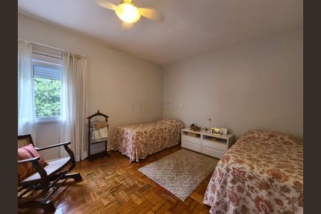 Casa à venda com 149m², 2 quartos e 2 vagas