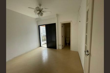 Apartamento para alugar com 242m², 4 quartos e 4 vagas
