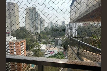 Apartamento para alugar com 242m², 4 quartos e 4 vagas