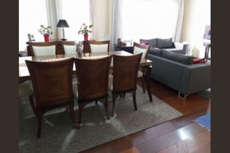 Casa à venda com 183m², 3 quartos e 3 vagas
