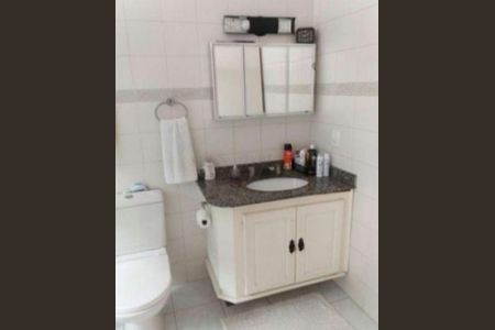 Casa à venda com 183m², 3 quartos e 3 vagas