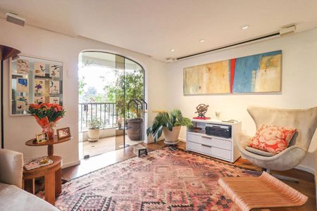 Apartamento à venda com 232m², 4 quartos e 3 vagas