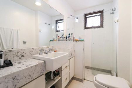 Apartamento à venda com 232m², 4 quartos e 3 vagas