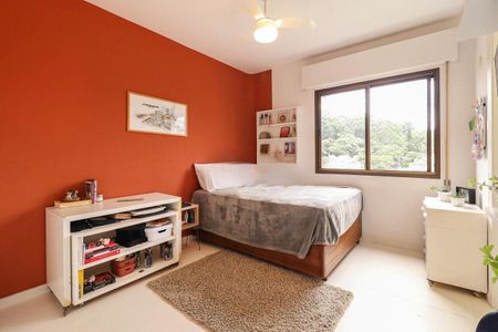 Apartamento à venda com 232m², 4 quartos e 3 vagas