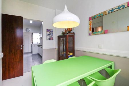 Apartamento à venda com 232m², 4 quartos e 3 vagas