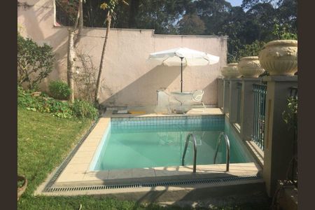 Casa à venda com 700m², 4 quartos e 2 vagas