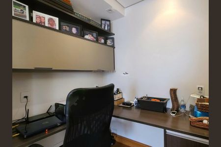 Apartamento à venda com 101m², 2 quartos e 2 vagas