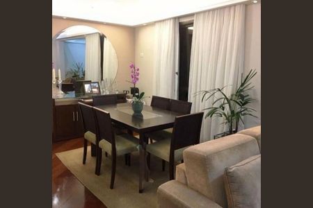 Apartamento à venda com 150m², 4 quartos e 3 vagas