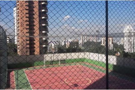 Apartamento à venda com 180m², 4 quartos e 4 vagas