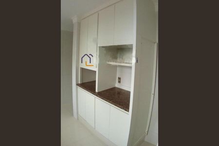 Apartamento à venda com 180m², 4 quartos e 4 vagas