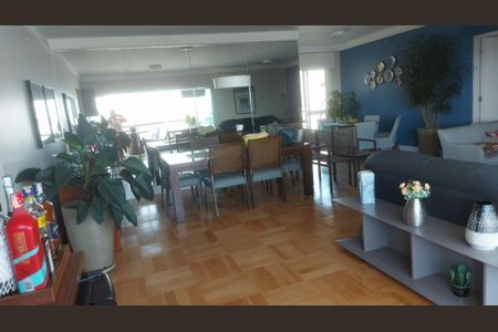 Apartamento à venda com 145m², 3 quartos e 3 vagas