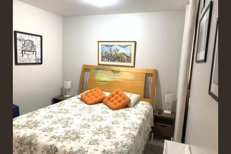 Casa à venda com 594m², 5 quartos e 6 vagas