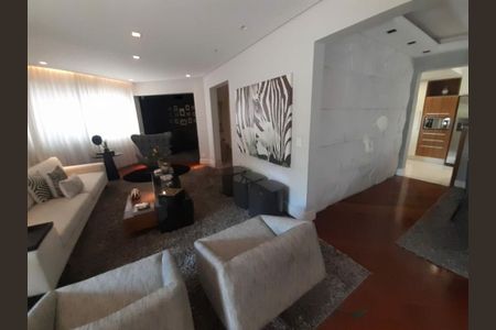 Apartamento à venda com 235m², 2 quartos e 3 vagas