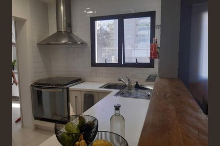 Apartamento à venda com 235m², 2 quartos e 3 vagas