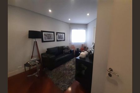 Apartamento à venda com 235m², 2 quartos e 3 vagas