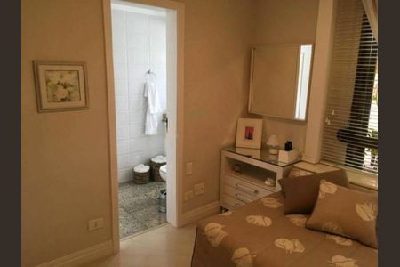 Apartamento à venda com 223m², 4 quartos e 4 vagas