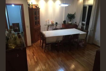 Apartamento à venda com 130m², 3 quartos e 4 vagas