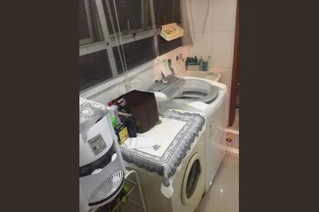 Apartamento à venda com 130m², 3 quartos e 4 vagas