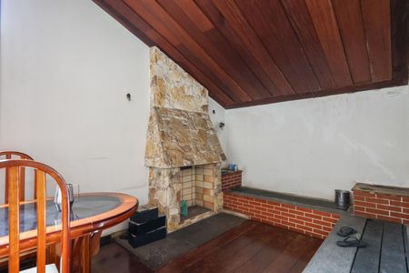 Sala de casa à venda com 5 quartos, 223m² em Vila Sonia, São Paulo