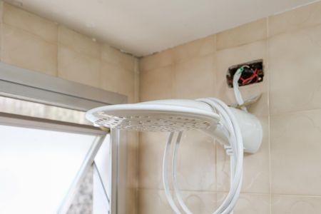 Casa à venda com 223m², 5 quartos e 4 vagas Casa à venda com 223m², 5 quartos e 4 vagasBanheiro Social