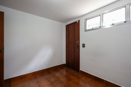 Casa à venda com 223m², 5 quartos e 4 vagas Casa à venda com 223m², 5 quartos e 4 vagasCopa