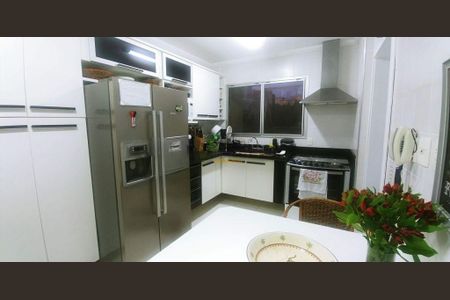 Apartamento à venda com 155m², 4 quartos e 3 vagas