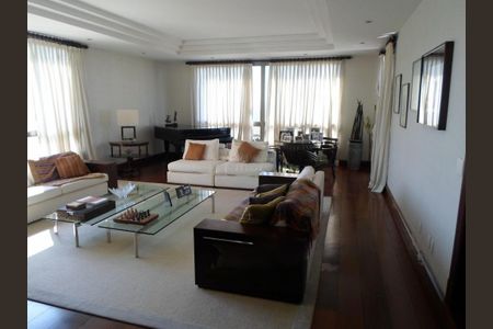 Apartamento à venda com 425m², 4 quartos e 4 vagas