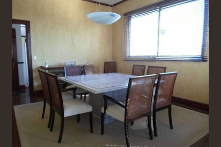 Apartamento à venda com 425m², 4 quartos e 4 vagas
