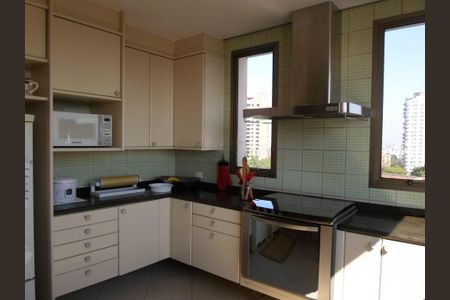 Apartamento à venda com 425m², 4 quartos e 4 vagas