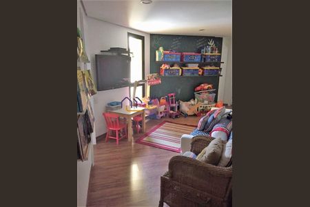 Apartamento à venda com 227m², 3 quartos e 3 vagas