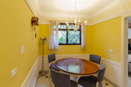 Apartamento à venda com 368m², 4 quartos e 4 vagasCopa